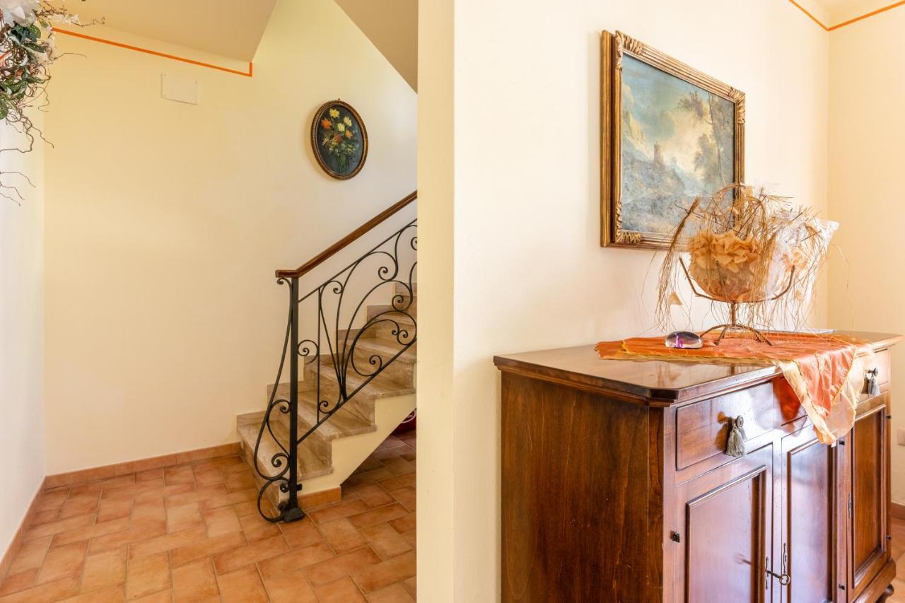 Casolare Dei Fiori - Mughetto Villa Montecarlo Exterior photo
