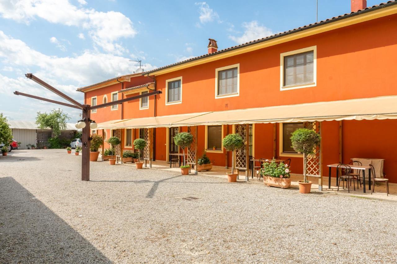 Casolare Dei Fiori - Mughetto Villa Montecarlo Exterior photo